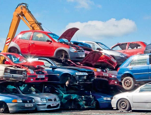 Why Choose Our Junk Car Disposal Service