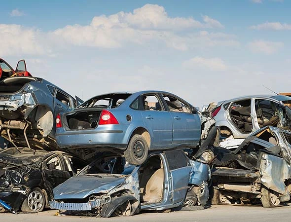 Efficient Junk Car Towing in Grand Rapids, MI